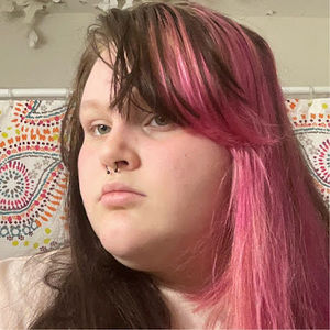 Meet your Posher, Emaline